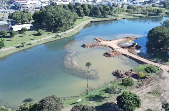 SAAE REALIZA OBRA DE CONSERVAÇÃO DE MANANAICIAS NO CÓRREGO DO BARNABÉ